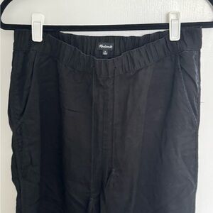 Madewell Women’s Black Joggers